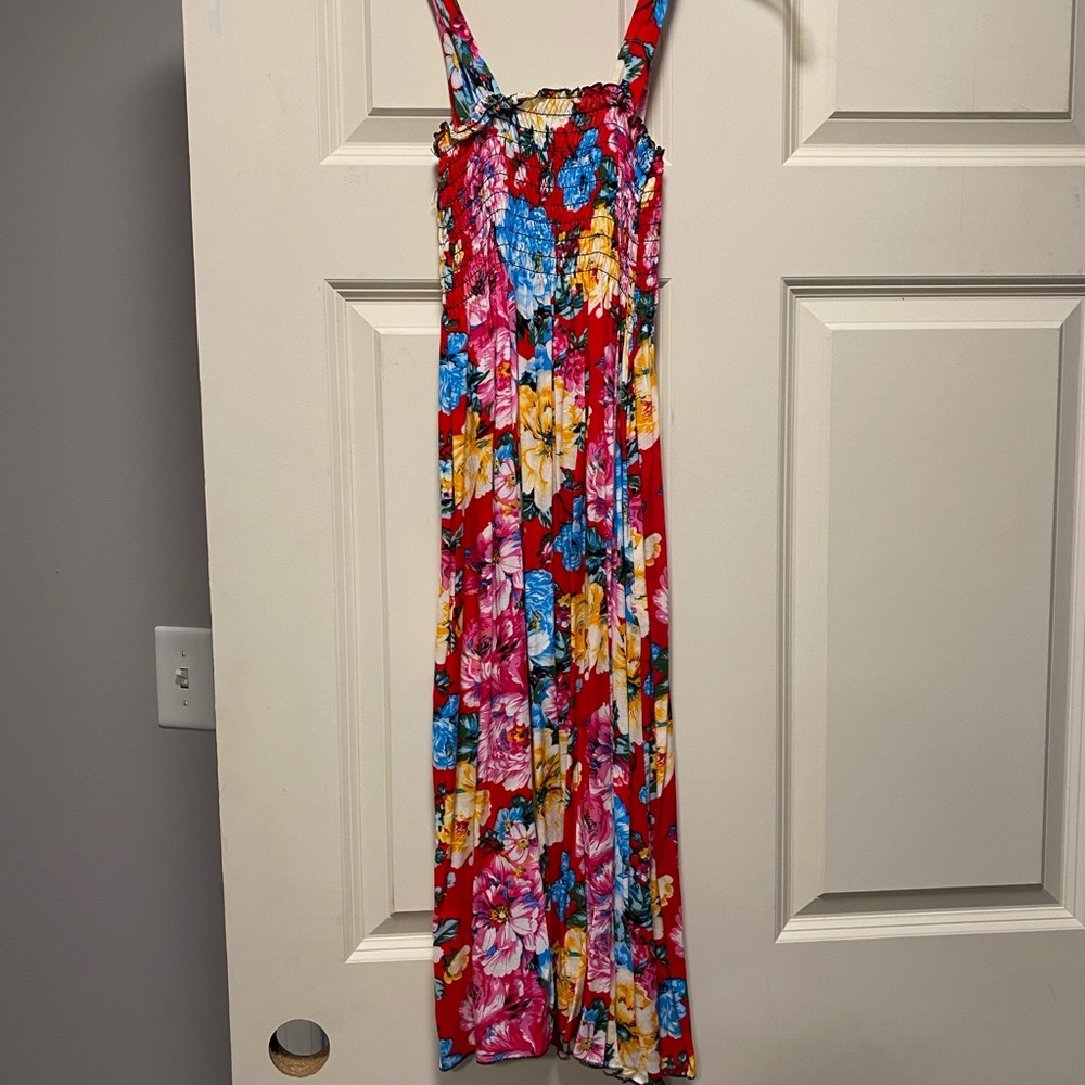 New calf length floral dress size M